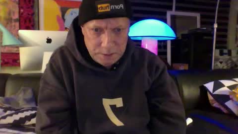 Snapshot of yessex247 chatting on 02.19.25 yessex247 online show from 02.19.25