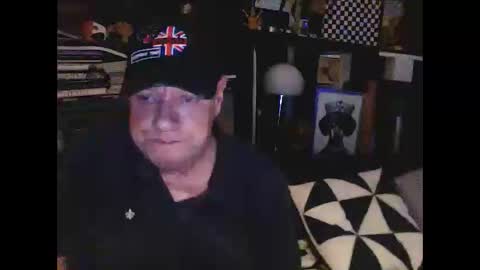 Snapshot of yessex247 chatting on 10.11.25 yessex247 online show from 10.11.25