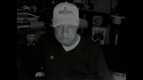 Snapshot of yessex247 chatting on 10.16.25 yessex247 online show from 10.16.25