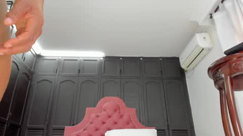 Snapshot of yessik_cioccolato chatting on 03.09.25 Yessike Catalina online show from 03.09.25