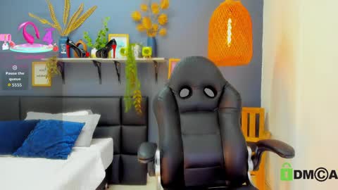 yessika_parker online show from 04.14.26