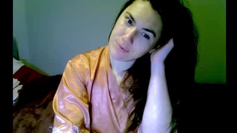 Snapshot of yesyoucanjustdoit chatting on 02.07.26 Kira online show from 02.07.26