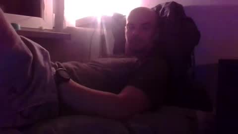 yewloo online show from 12.03.25