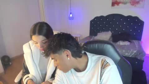 Yiing and yang online show from 09.08.25