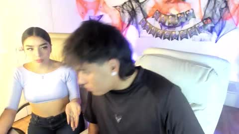 Yiing and yang online show from 10.18.25