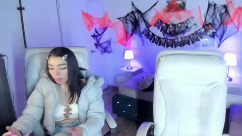 Yiing and yang online show from 10.25.25