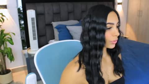 Yika Alves online show from 07.18.26