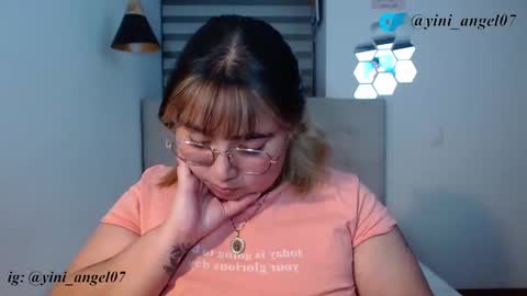 hii i am yini online show from 11.10.25