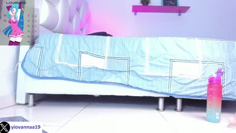 Yiovanna online show from 12.02.24