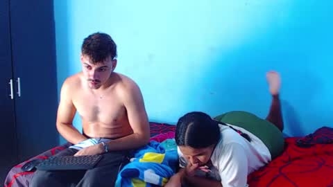 Snapshot of yisela_scott chatting on 10.02.25 yisela_scott online show from 10.02.25