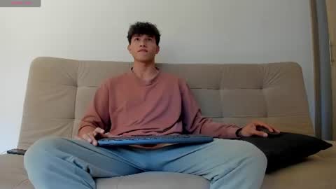 Snapshot of yizus_bonz chatting on 07.18.26 yizus_bonz online show from 07.18.26
