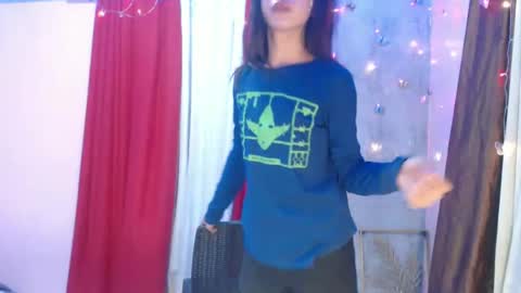 Snapshot of ymee_shane18 chatting on 01.11.25 ymee_shane18 online show from 01.11.25