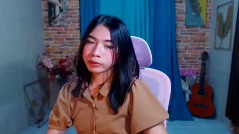 Snapshot of ymee_shane18 chatting on 01.23.25 ymee_shane18 online show from 01.23.25