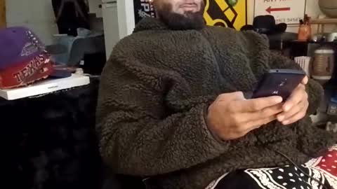 Snapshot of yn2238 chatting on 10.11.25 yn2238 online show from 10.11.25