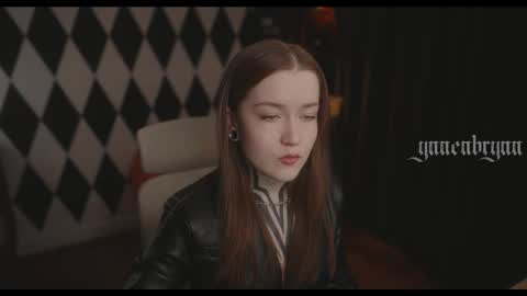 ynnenbrynn online show from 11.18.25