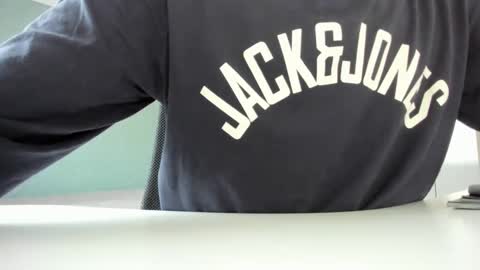 Snapshot of yoda130305 chatting on 02.17.25 yoda130305 online show from 02.17.25