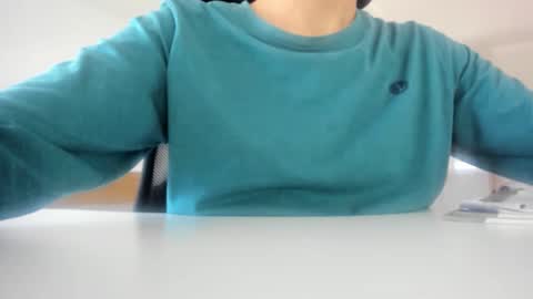 Snapshot of yoda130305 chatting on 09.19.25 yoda130305 online show from 09.19.25