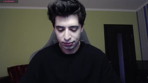 yofukashi online show from 10.21.25