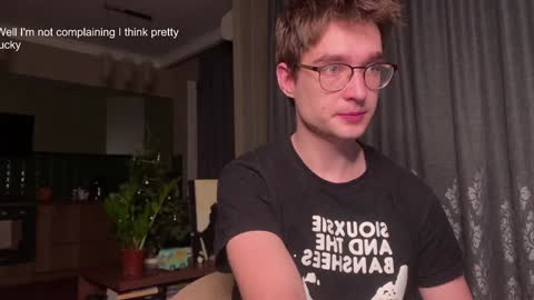 Snapshot of yoga_pizza_420 chatting on 12.25.24 Max online show from 12.25.24