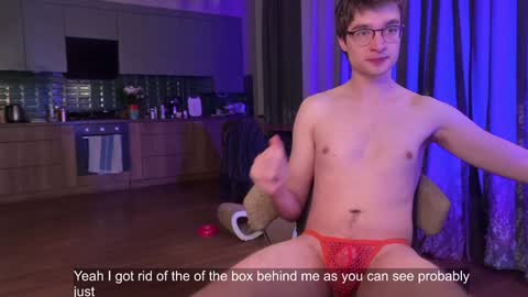 Snapshot of yoga_pizza_420 chatting on 01.20.25 Max online show from 01.20.25