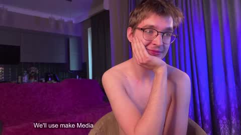 Snapshot of yoga_pizza_420 chatting on 01.31.25 Max online show from 01.31.25