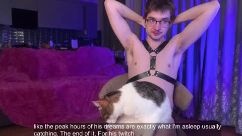 Snapshot of yoga_pizza_420 chatting on 02.12.25 Max online show from 02.12.25