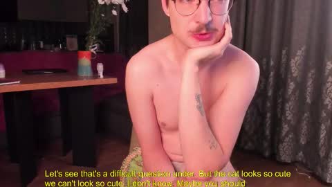 Snapshot of yoga_pizza_420 chatting on 10.24.25 Max online show from 10.24.25