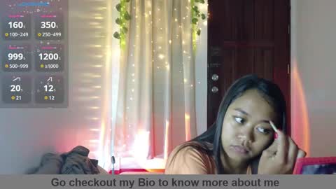 yoga_yogi online show from 03.09.25