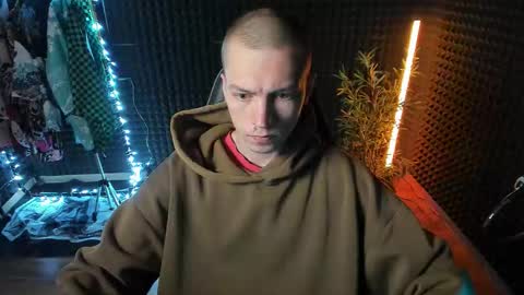 You can ask my name in pm online show from 10.13.25