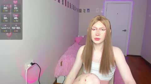 Mikaella - Mika online show from 10.29.25