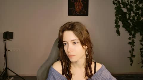 yoka_paradoxxx online show from 10.14.25