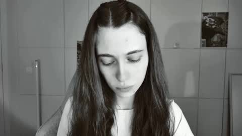 yoka_paradoxxx online show from 01.15.26