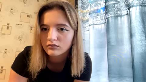 Kira online show from 09.19.25