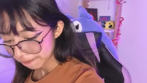 Yommi Winx online show from 11.08.25