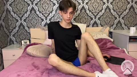 Yoo Dee Ohh online show from 12.15.24