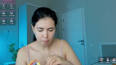 yooleen online show from 09.17.25