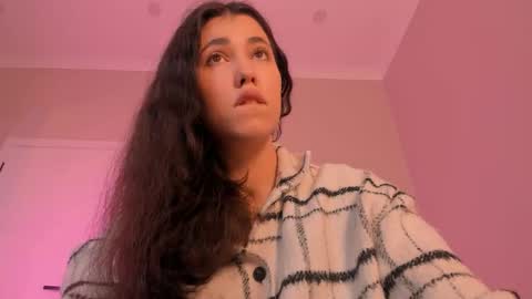 yooleen online show from 10.19.25