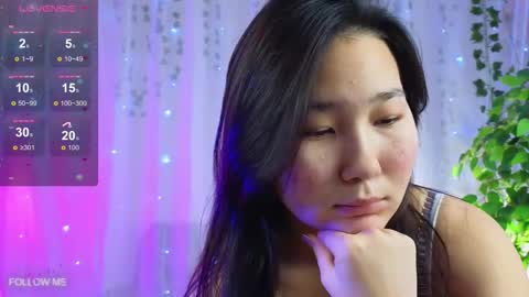 Snapshot of yoon_mii chatting on 10.20.25 i am Yoon online show from 10.20.25