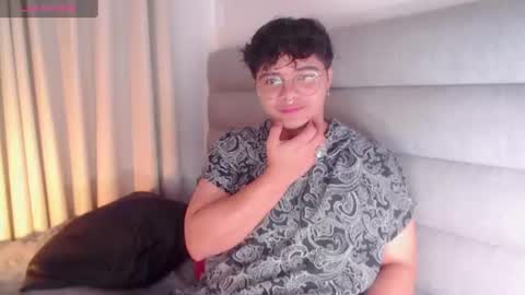 Snapshot of yossefmout chatting on 06.14.26 Yossef online show from 06.14.26