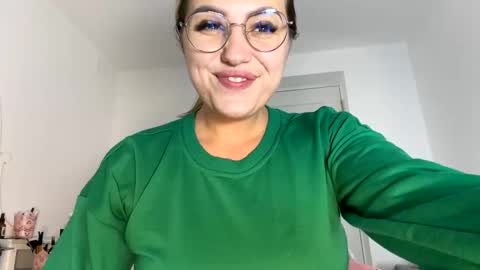 private on 18 per minute start private 500 tokensOnlyfans  online show from 12.21.24