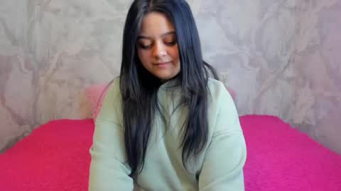 Snapshot of youbabycum25 chatting on 03.28.26 Nicol online show from 03.28.26