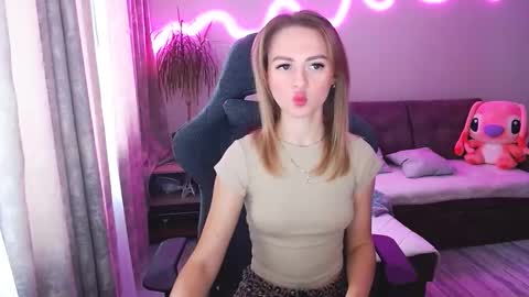 Bella online show from 11.27.25