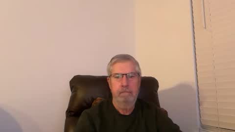 Snapshot of yougogirl_3 chatting on 03.16.26 Colorado Guy Straight online show from 03.16.26