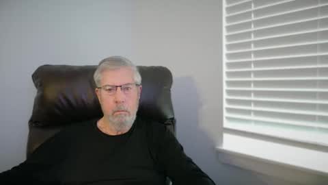 Snapshot of yougogirl_3 chatting on 05.28.26 Colorado Guy Straight online show from 05.28.26