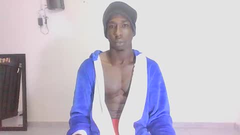 Snapshot of youn_king chatting on 02.08.25 ALEX online show from 02.08.25