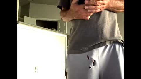 Snapshot of youneverknowimight2 chatting on 10.03.25 kindahorny online show from 10.03.25