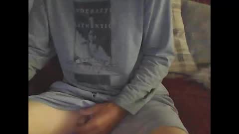 Snapshot of youneverknowimight2 chatting on 10.17.25 kindahorny online show from 10.17.25