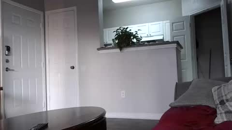 Snapshot of youneverknowimight2 chatting on 03.17.26 kindahorny online show from 03.17.26