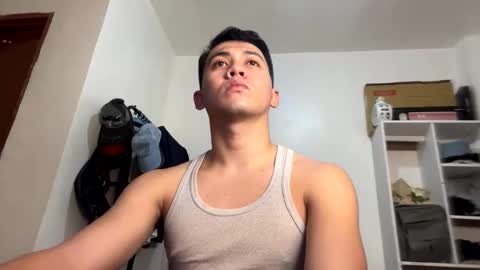 Snapshot of your1sthunk chatting on 11.17.25 Cyrus online show from 11.17.25