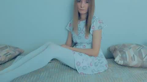 Lily online show from 10.06.25